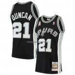 Maglia San Antonio Spurs Tim Duncan NO 21 Mitchell & Ness 2001-02 nero